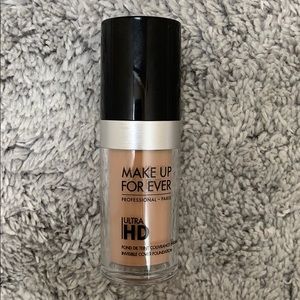 MAKE UP FOR EVER ULTRA HD FOUNDATION R370
